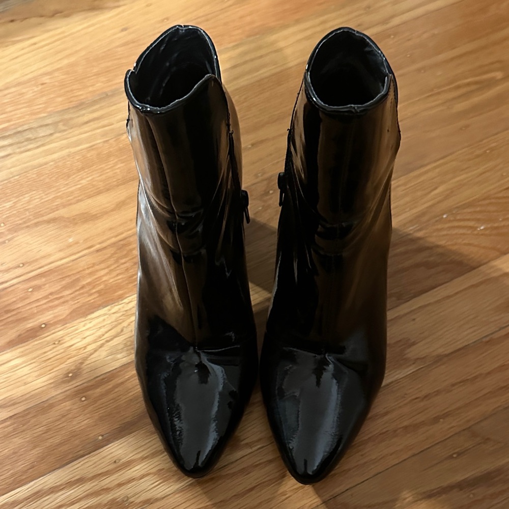 Liliana Black Patent Pointed Toe Ankle Booties
